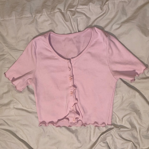 pair or separate green and pink crop tops - Picture 7 of 7